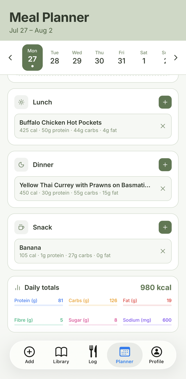 MacroChef meal planner with daily macro totals